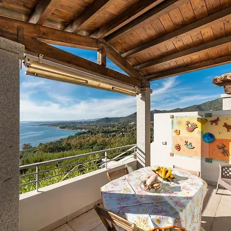 Casa Ricale Nyaraló Quartu SantʼElena